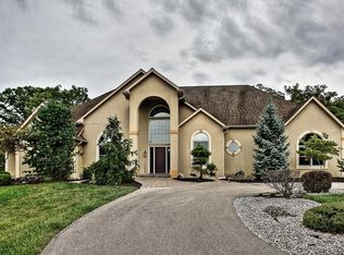 96 Stevens Farm Ln, Eureka, MO 63025