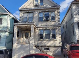 326 Stegman Pkwy, Jersey City, NJ 07305