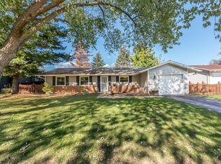 3328 63rd St, Woodridge, IL