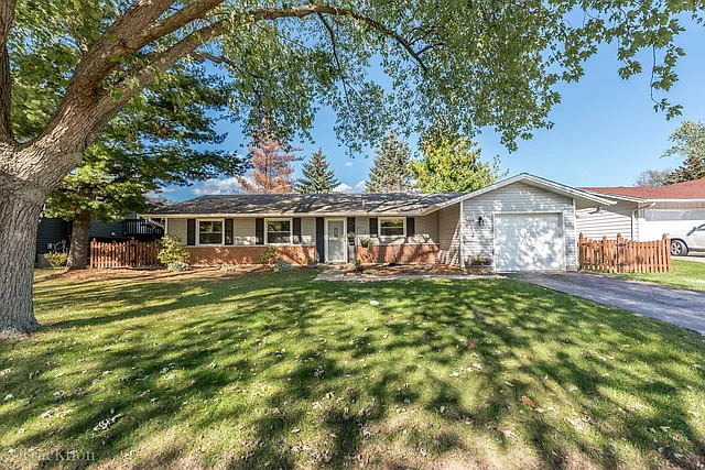 3328 63rd St photo 1