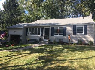 7 Corwin St, Randolph, NJ 07869
