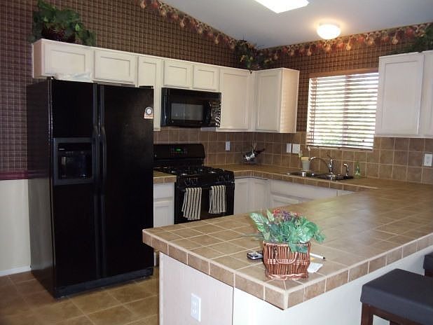 2nd image of 9563 E Paseo