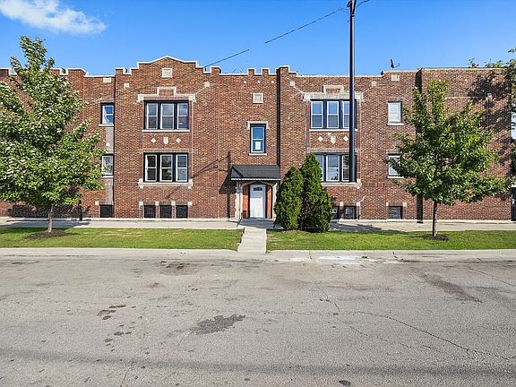 3rd image of 733 S Lavergne Ave