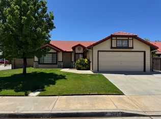 1036 Brianna Ave, Lancaster, CA 93535