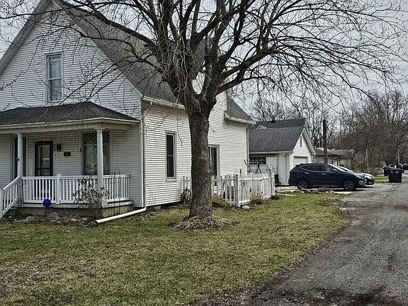 4th image of 351 N Ohio St