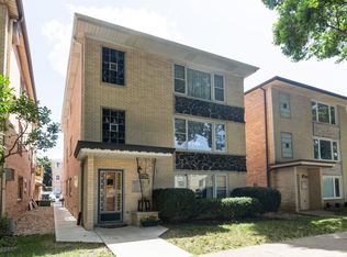 8637 W Summerdale Ave, Chicago, IL 60656
