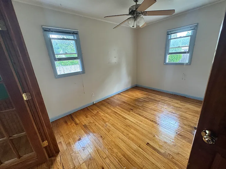28 Forest St — Photo 16