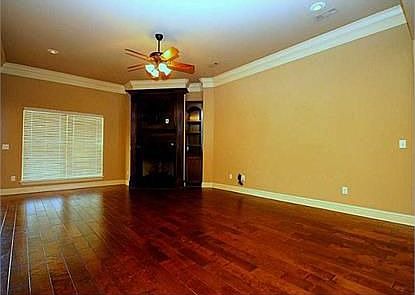 4th image of 4105 SW Flagstone Blvd