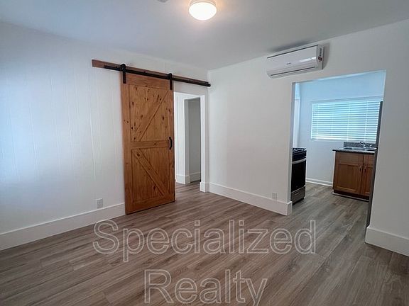 3rd image of 1420 Isabel St