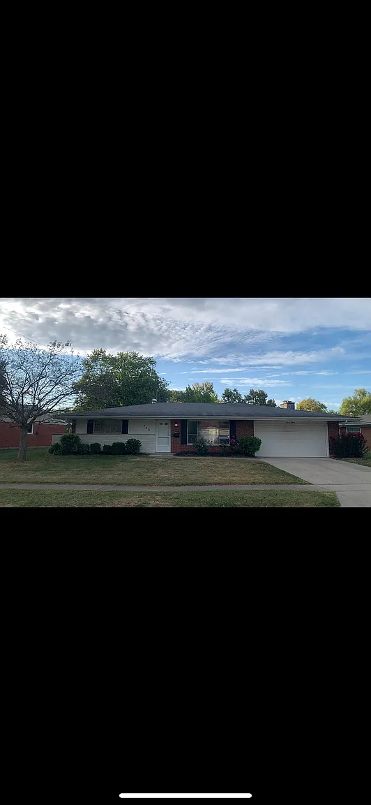 715 Hile Ln photo 1