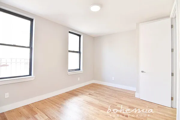 Rented by Bohemia Realty Group | media 7