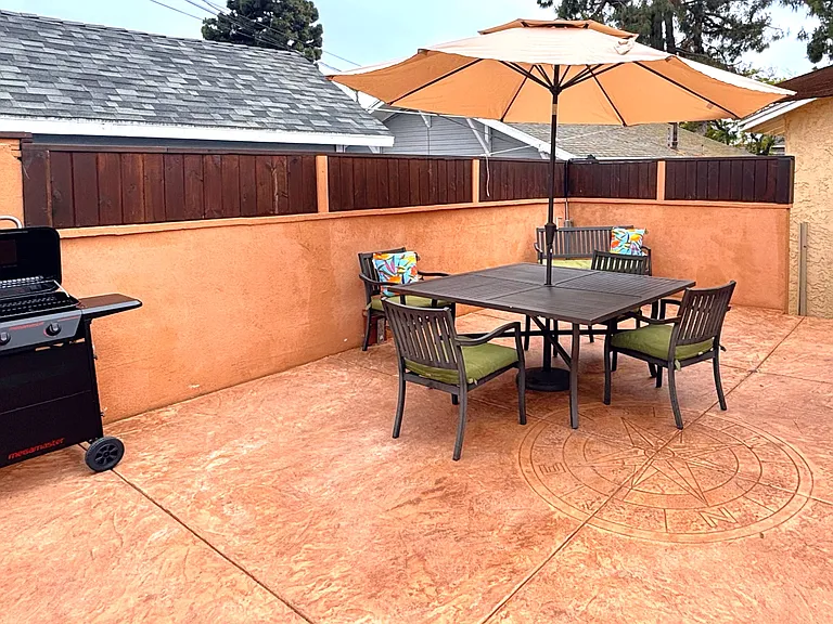 418 N Nevada St — Photo 28