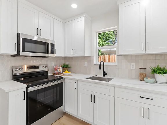 4th image of 3773 Y St