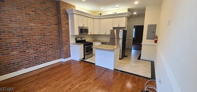 2 South St #18 — Photo 12