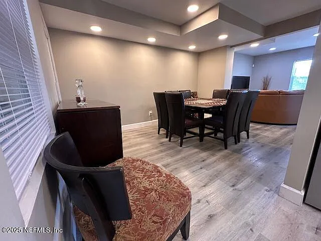 1113 Phelps St — Photo 6