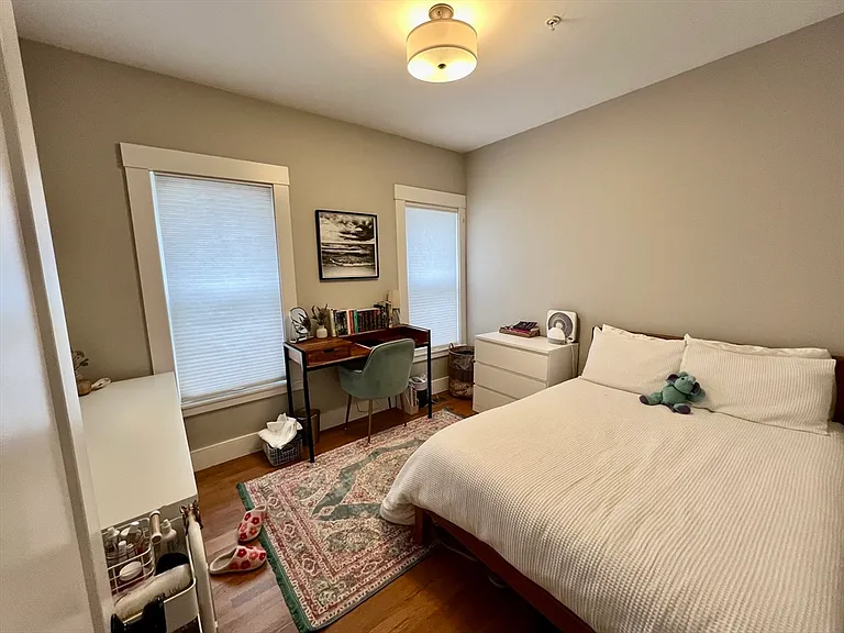 127 Hudson St #1 — Photo 11