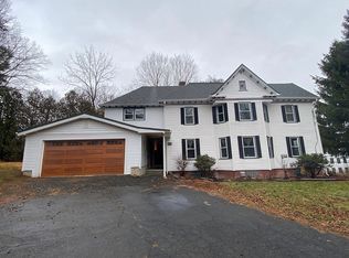 121 Mill St, Glastonbury, CT 06033