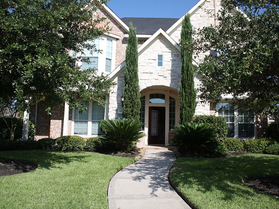 WOW what a beautiful home!