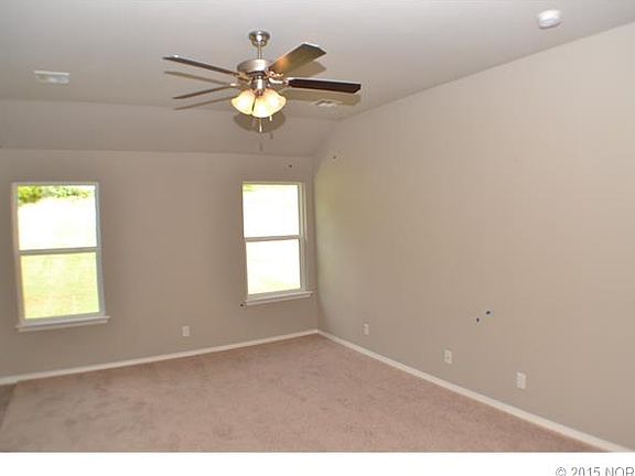 2nd image of 1325 Panther Ln