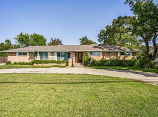 5815 Royal Ln, Dallas, TX 75230