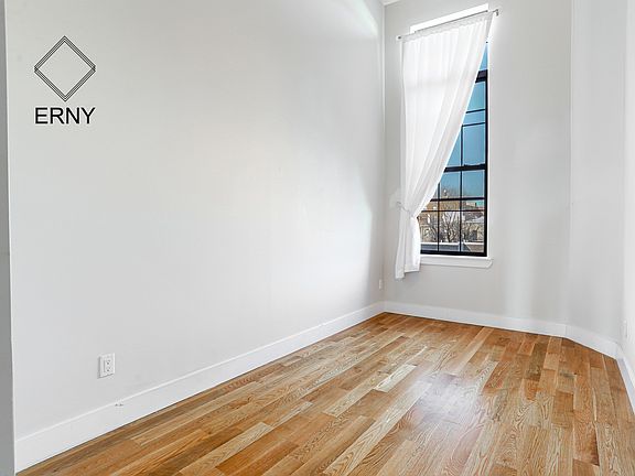 4th image of 248 Melrose St #3A