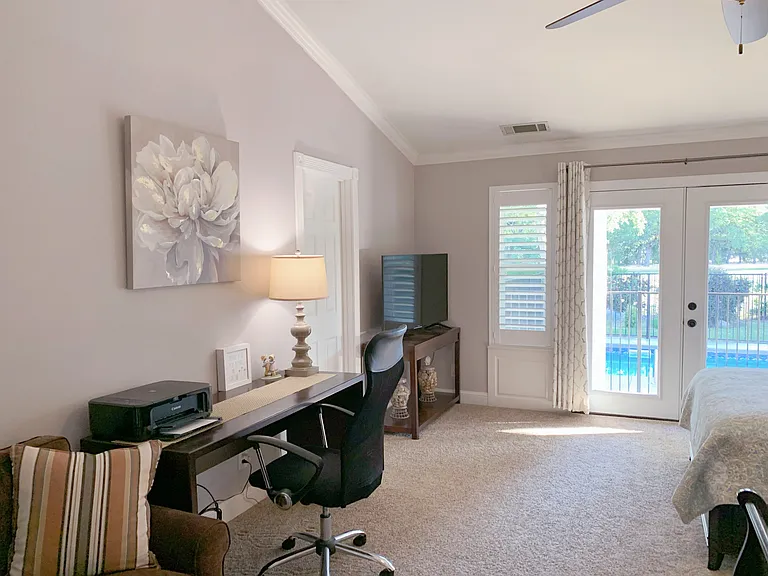 2074 Hope Ln — Photo 25