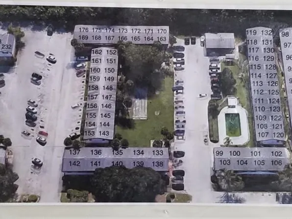 1723 Dixon Blvd APT 10, Cocoa, FL 32922