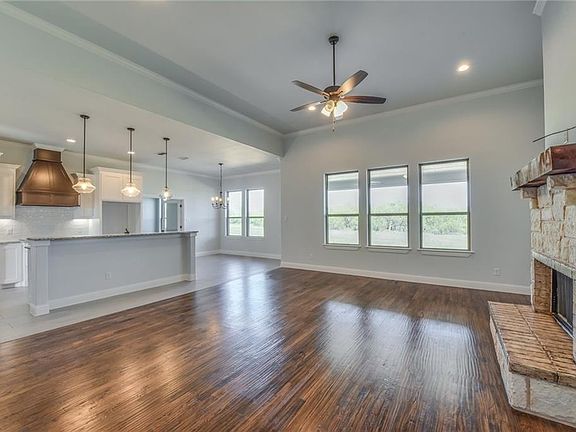 3rd image of 101 Hondo Cir