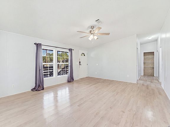 4th image of 3015 EICHMAN RD