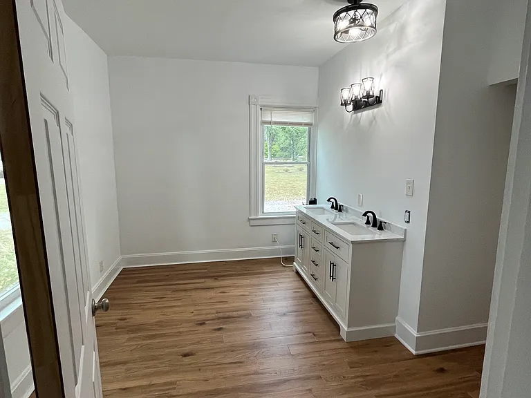 5738 Wolfpen Pleasant Hill Rd — Photo 11