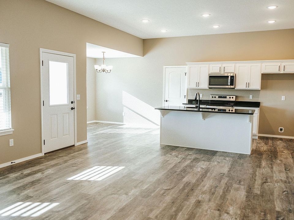 Open-concept floorplan