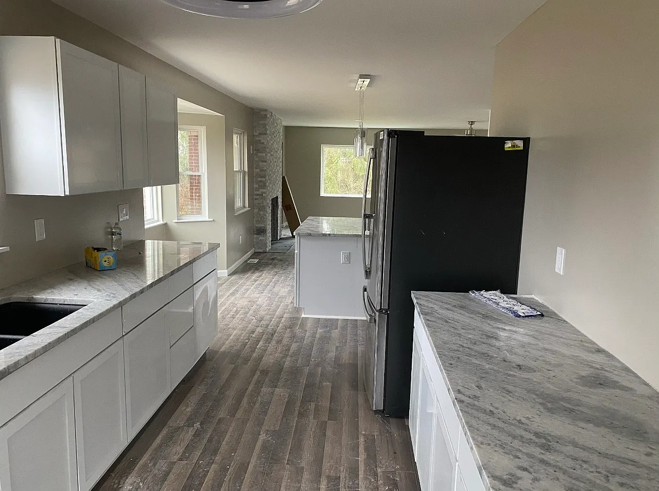 4 bed, 3.5 bath, 3176 sqft, $3,000 — Photo 3