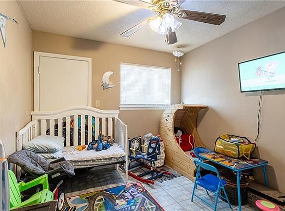 3rd image of 6208 E 155th St