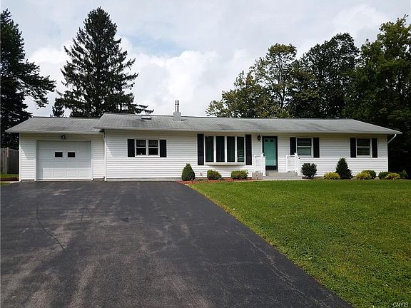 4th image of 5821 Winacre Dr