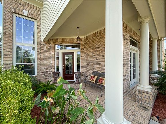 2nd image of 2961 Autumn Brook Ln