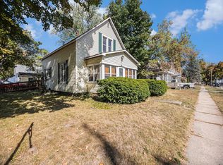 122 W Broadway St, Scottville, MI