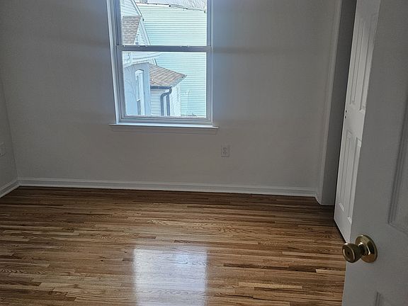 3rd image of 77 Pine St #B