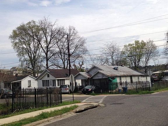 3rd image of 1723 27th Ave S #00