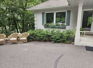 1075 Hidden Hills Dr, Delano, MN 55328