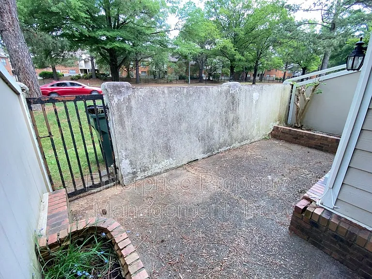 8176 Harley St — Photo 31