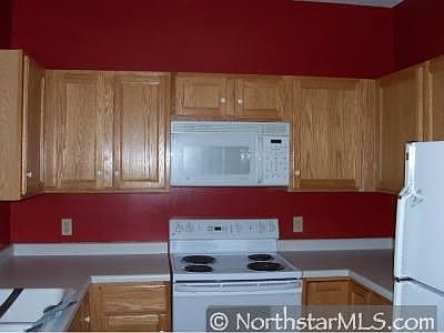 2nd image of 10712 Tamarack St NW