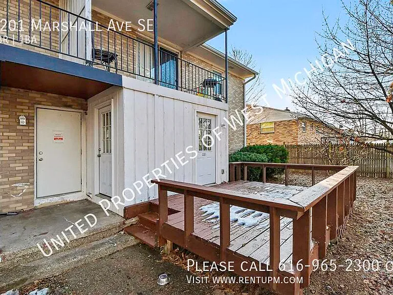 3201 Marshall Ave SE — Photo 16