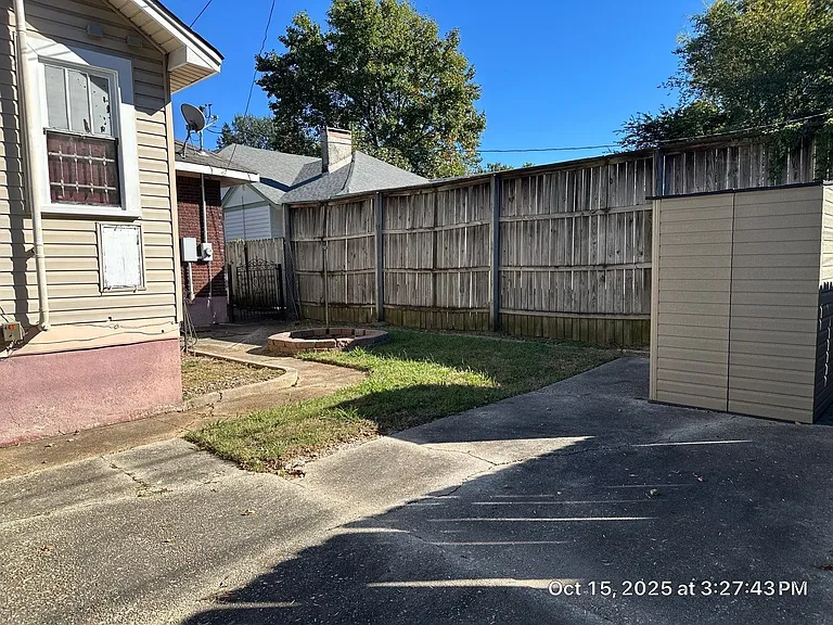 443 N Avalon St — Photo 20