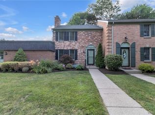 26 Kenton Pl, Hamburg, NY 14075