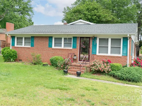 513 Piedmont Ave, Shelby, NC 28150