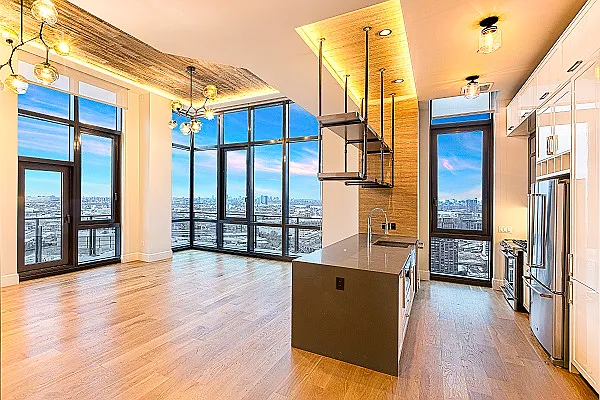 Rented by The KCI Group | media 21