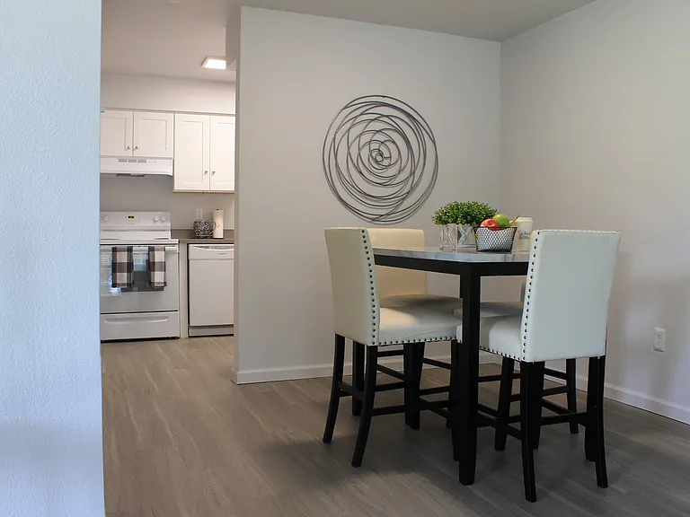 The Phoenix Apartments — Photo 10