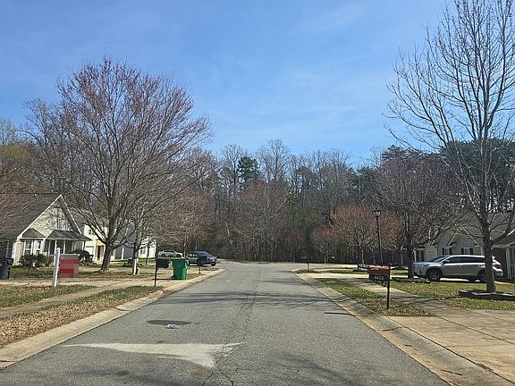 4th image of 6619 Nevin Glen Dr