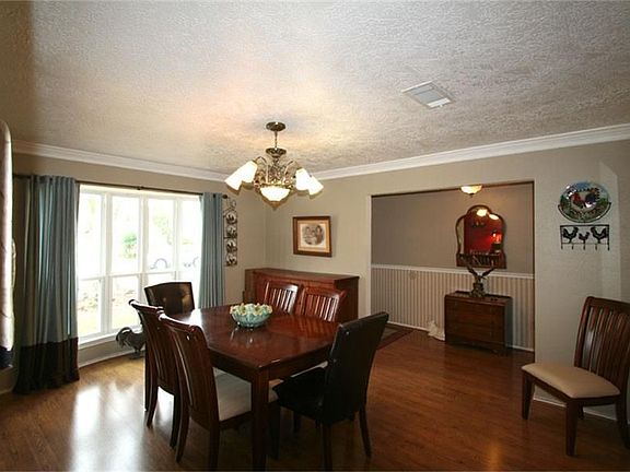 3rd image of 3110 Oyster Cove Dr