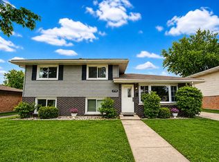 14759 Long Ave, Oak Forest, IL 60452